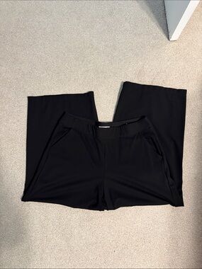 Max Studio Black Wide Goucho Leg Dress Pants